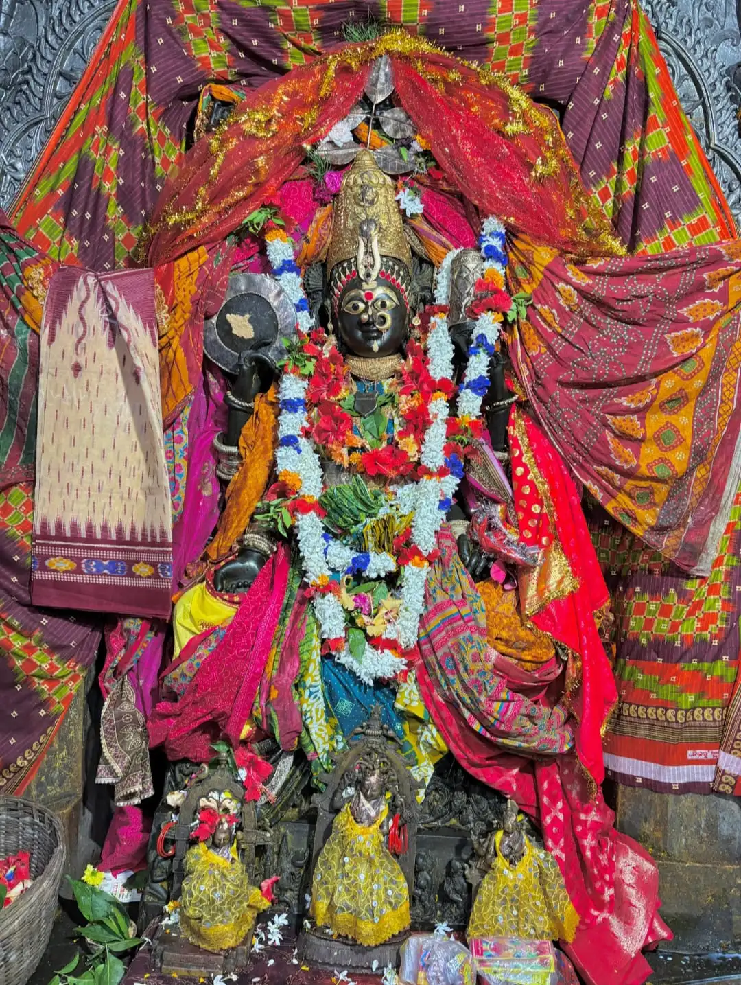 Where to Stay Near Maa Mangala Temple: Finding Peaceful Accommodation in Kakatpur