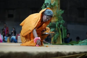 Maintain Silence in temple