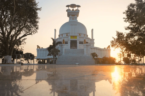 dhauli-dhauligiri-buddhist-shrine-built-by-600nw-2238137065