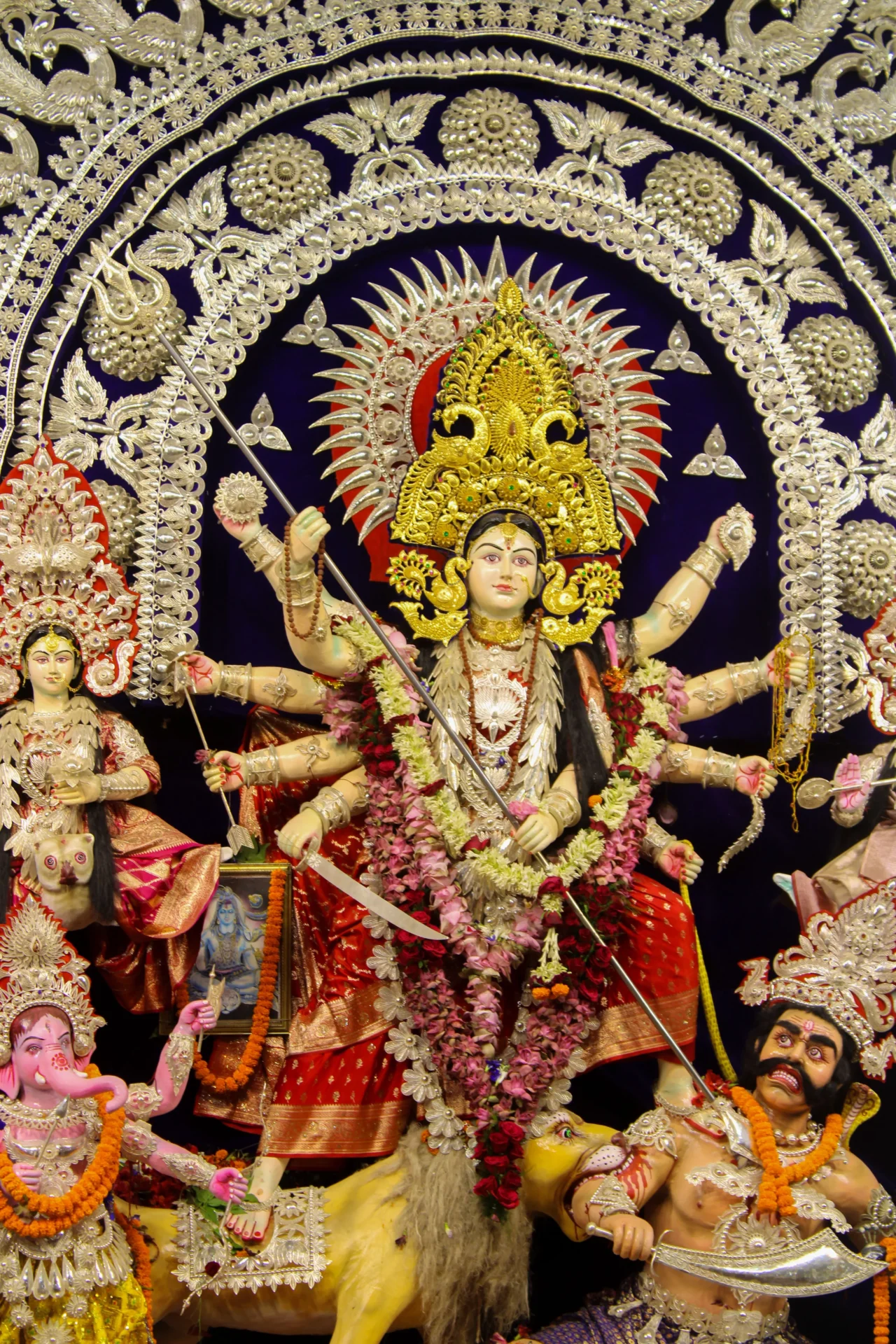 Kumartuli Idol-Making Tour: Where Durga Puja Begins