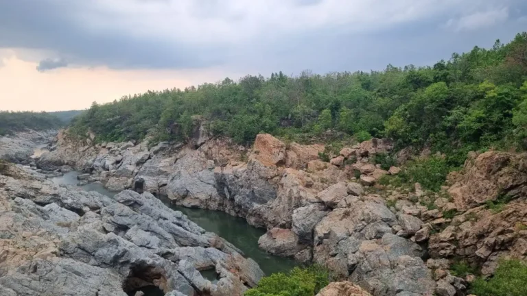 explore Bhimkund Waterfall
