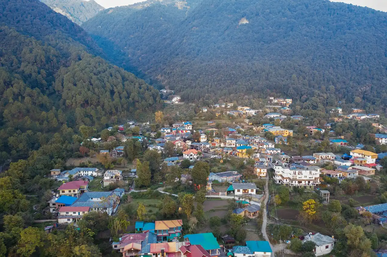 Shimla vs. Manali: Which is the Best Hill Station for a Holiday?