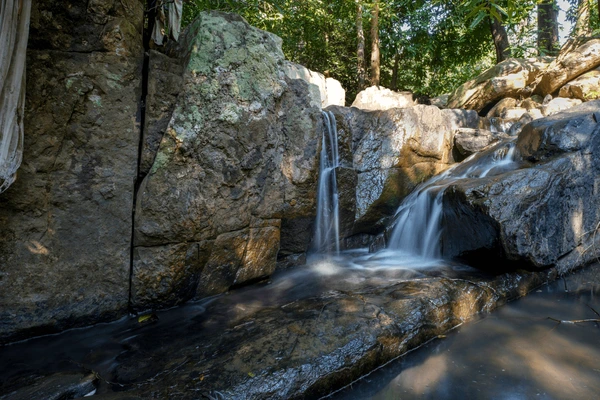Phurlijharan Waterfall, Bhawanipatna – A cool natural surroundings in Kalahandi